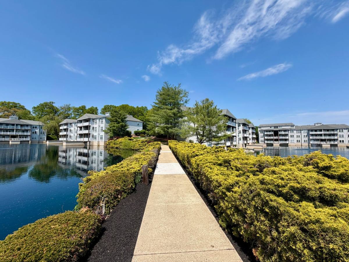 Condo for rent at 401 Waters Edge Dr, Newark, DE 19702
