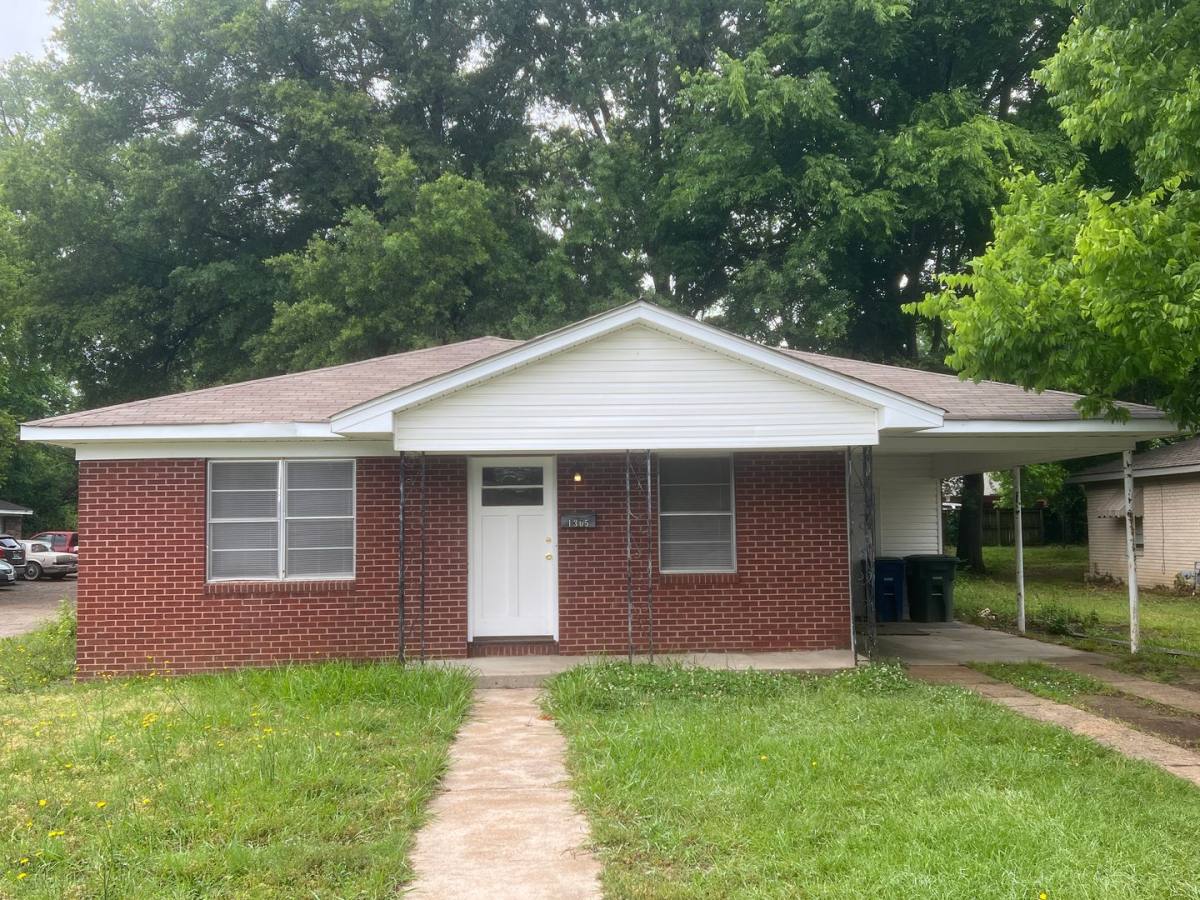 House for rent at 1305 Clifton St, Conway, AR 72034
