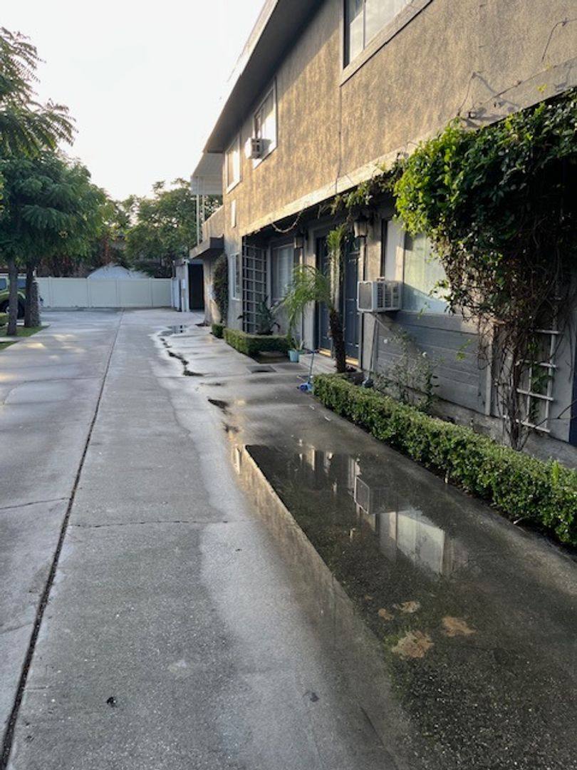 Apartment for rent at 5812 Western Ave, Buena Park, CA 90621
