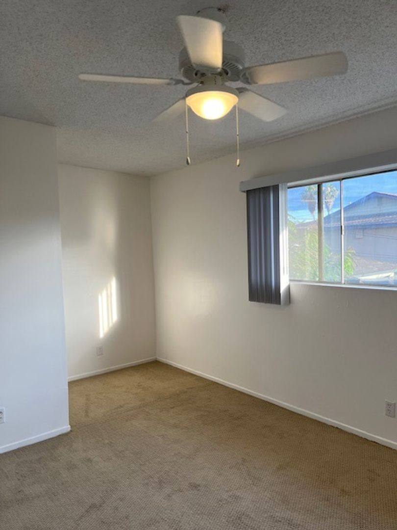 Apartment for rent at 5812 Western Ave, Buena Park, CA 90621