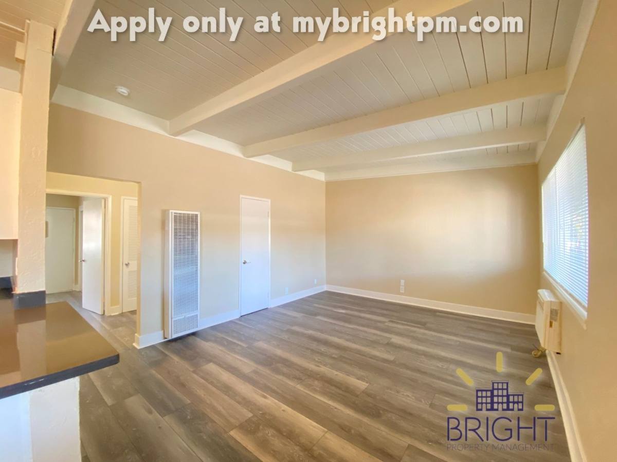 Apartment for rent at 5955 Sutter Ave, Carmichael, CA 95608