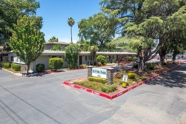 Apartment for rent at 5955 Sutter Ave, Carmichael, CA 95608