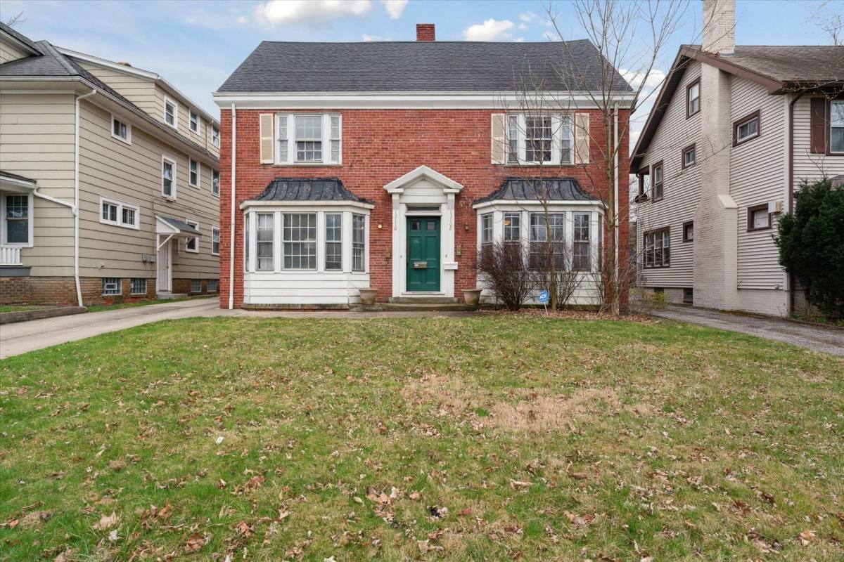Apartment for rent at 13108 Cedar Rd, Cleveland, OH 44118
