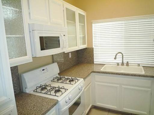 House for rent at 23890 Bennington Dr, Valencia, CA 91354