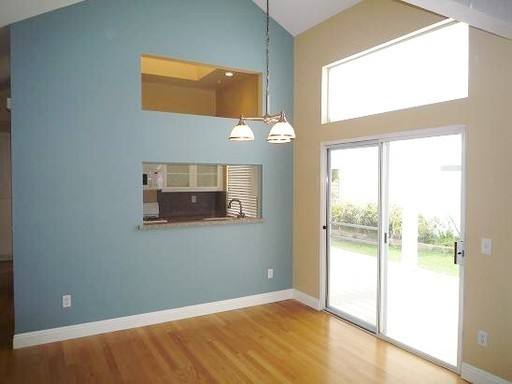 House for rent at 23890 Bennington Dr, Valencia, CA 91354