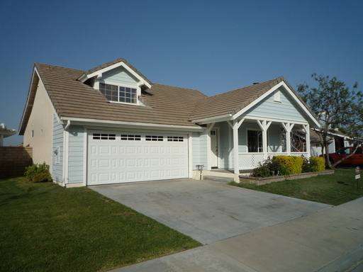 House for rent at 23890 Bennington Dr, Valencia, CA 91354