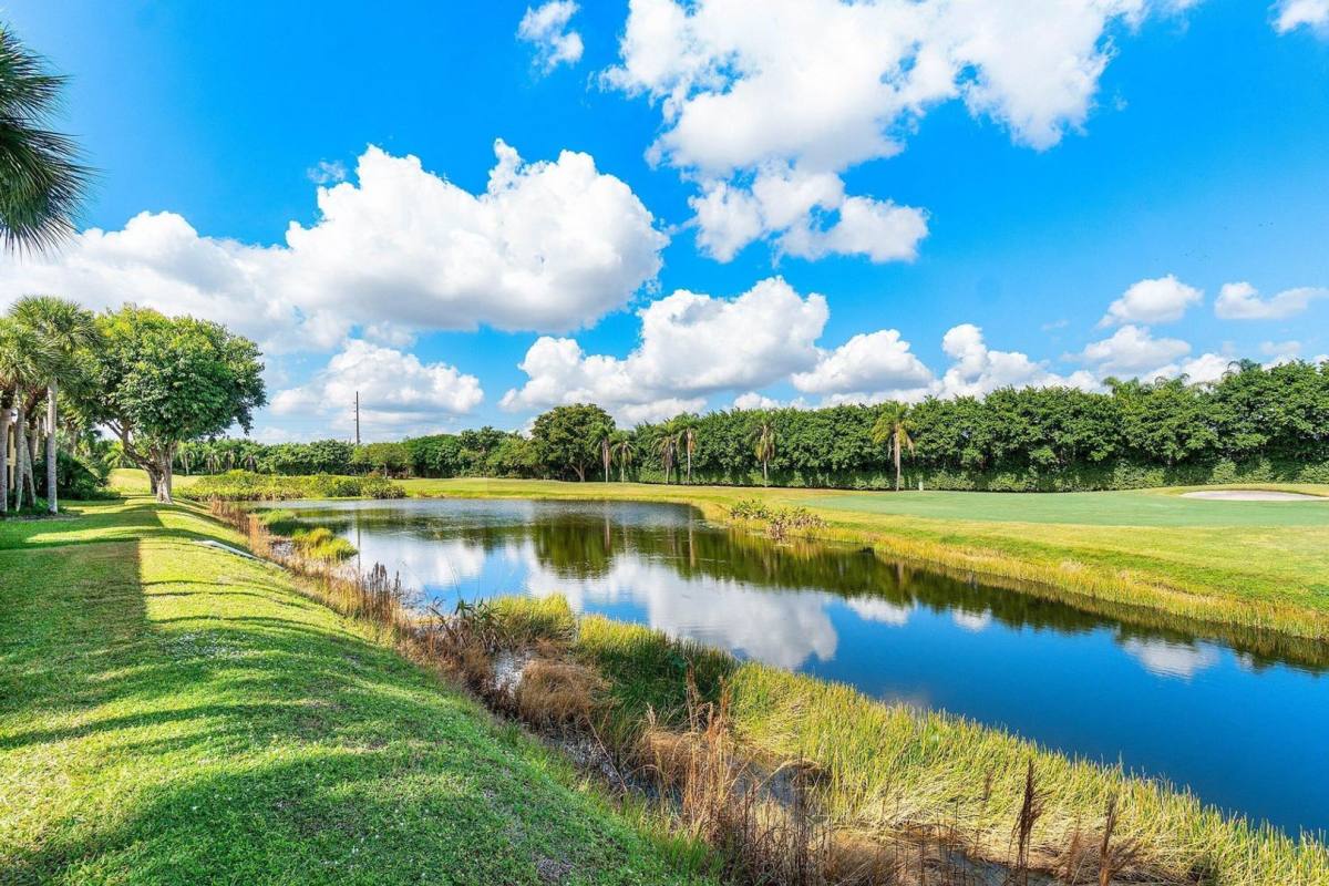 Condo for rent at 6446 Aspen Glen Circle, Boynton Beach, FL 33437