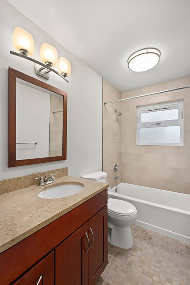 Apartment for rent at 9231 35th Ave SW, Seattle, WA 98126