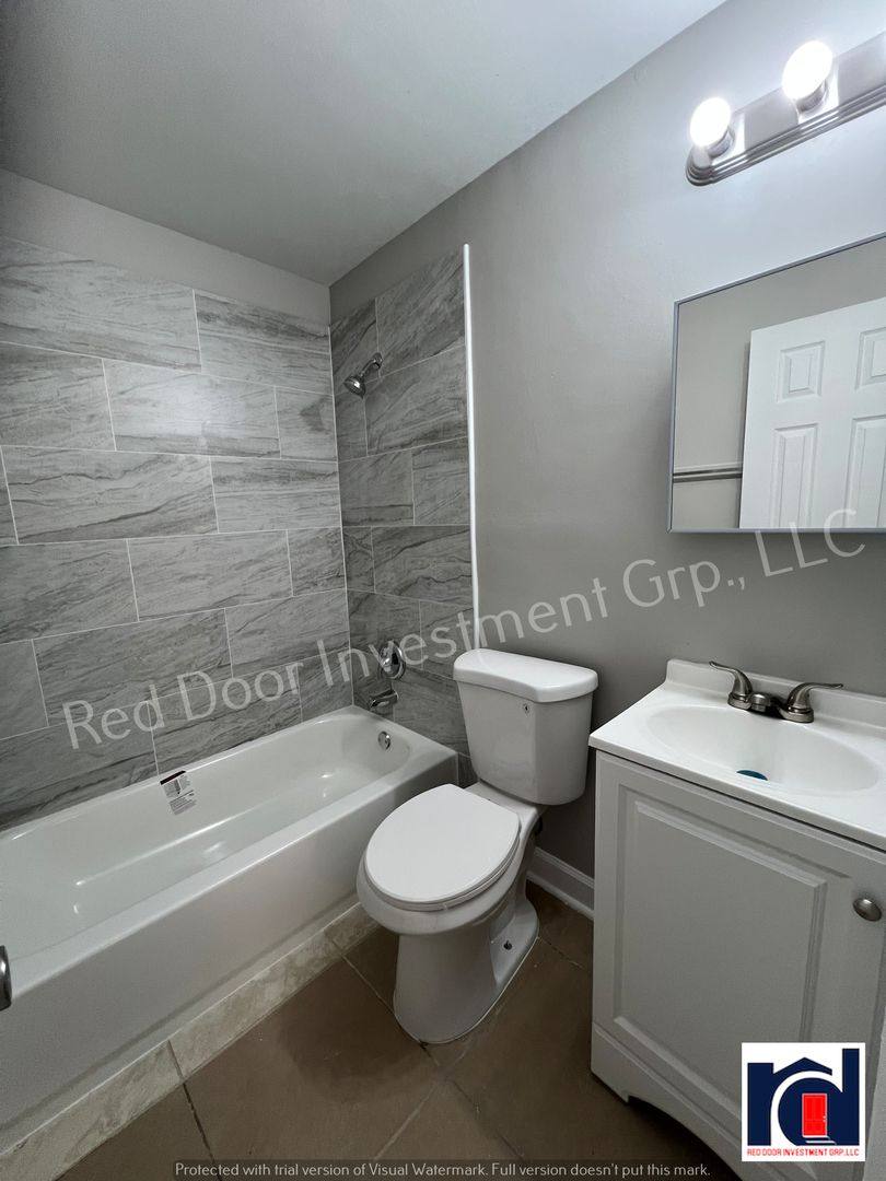 Apartment for rent at 800 N Hastings St, Orlando, FL 32808