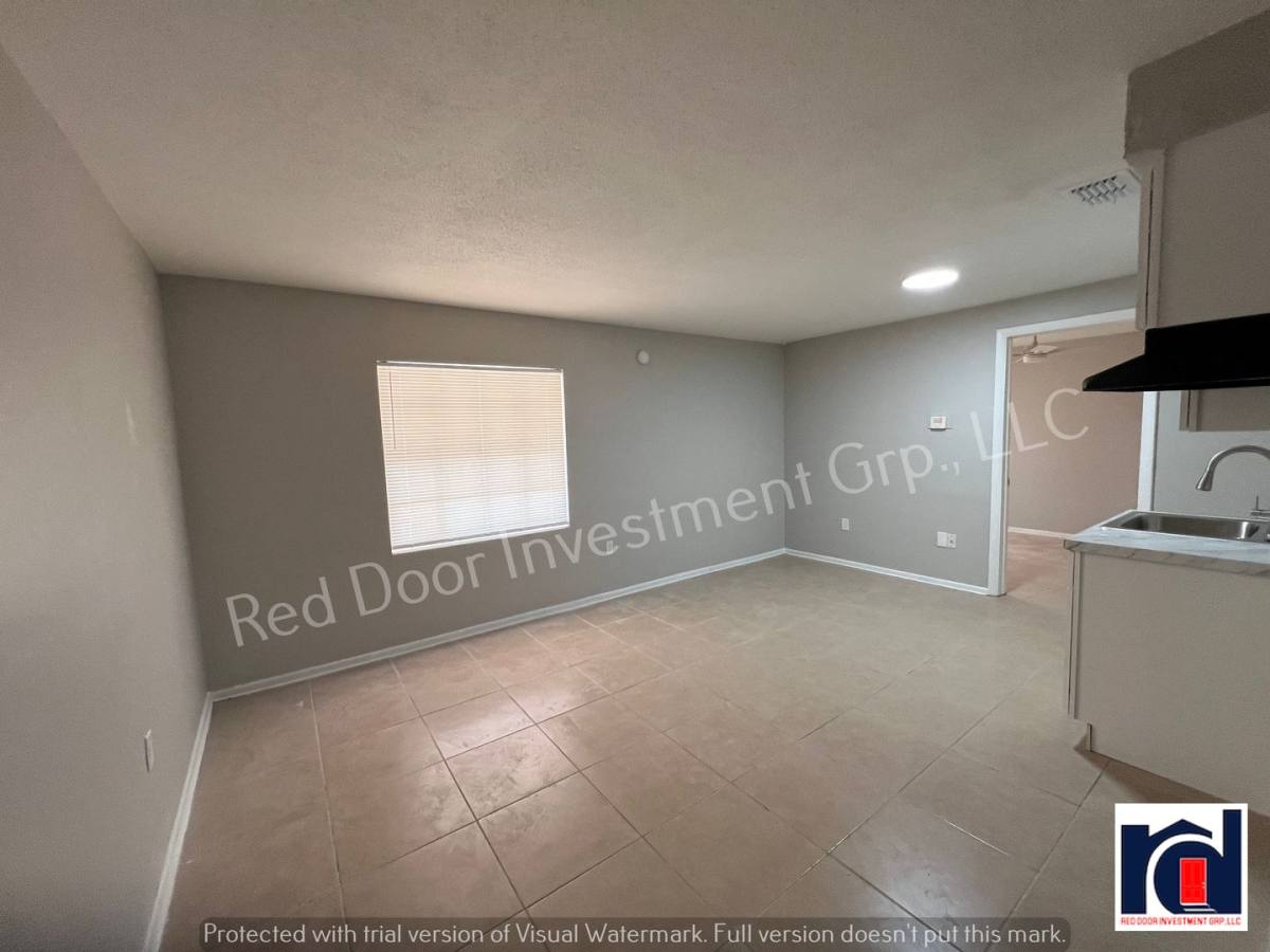 Apartment for rent at 800 N Hastings St, Orlando, FL 32808