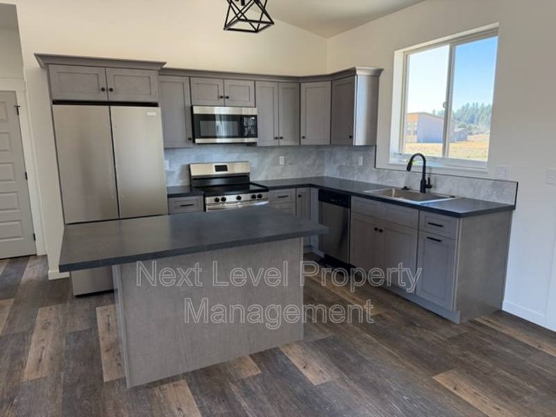 Apartment for rent at 1522 Trumble Creek Rd, Kalispell, MT 59901