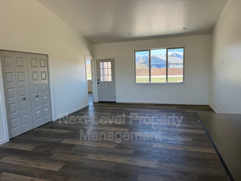 Apartment for rent at 1522 Trumble Creek Rd, Kalispell, MT 59901