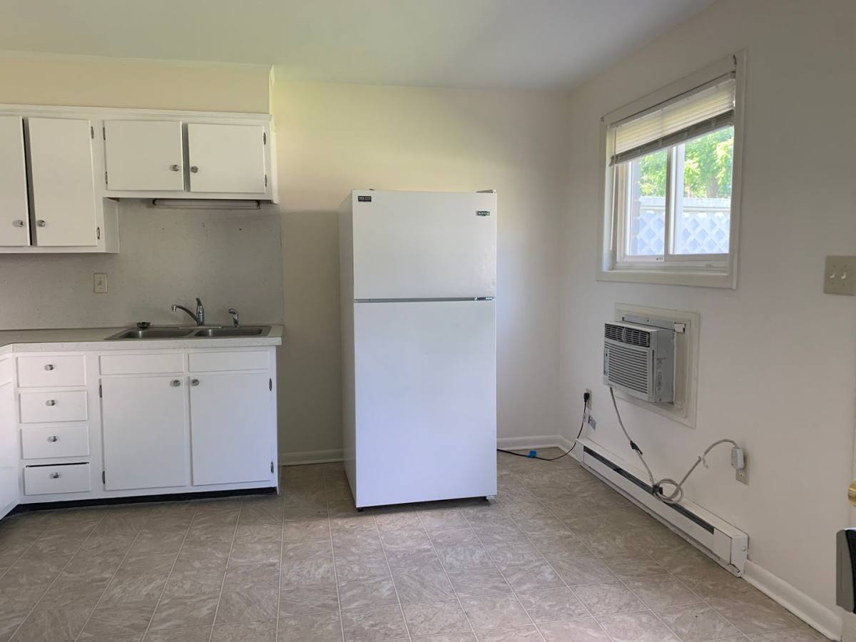 Apartment for rent at 101 Sunset Ave, Chambersburg, PA 17201