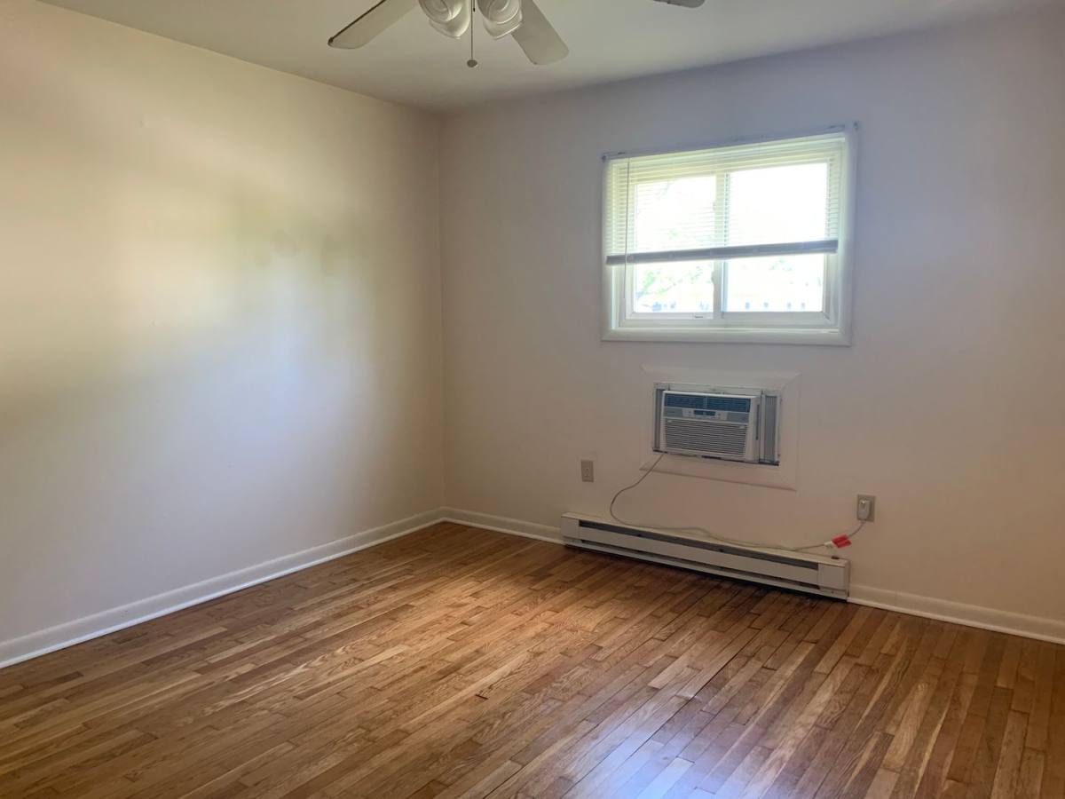 Apartment for rent at 101 Sunset Ave, Chambersburg, PA 17201