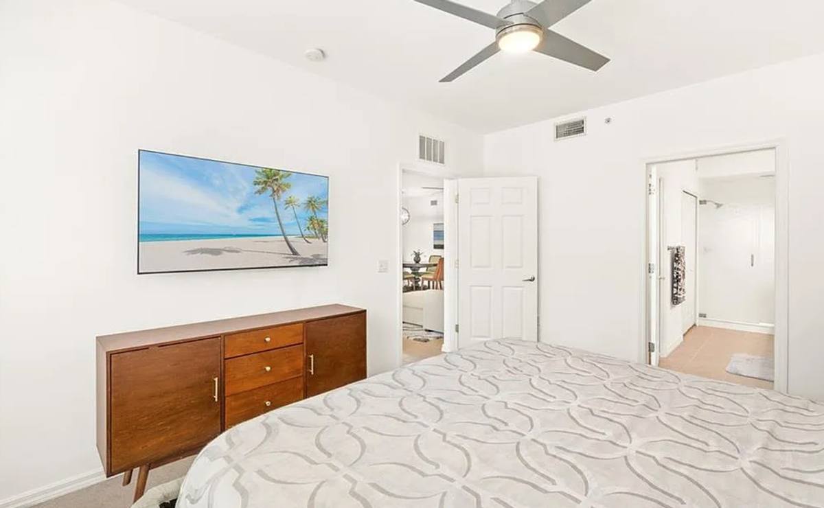 Townhouse for rent at 1315 Henley St, Naples, FL 34105