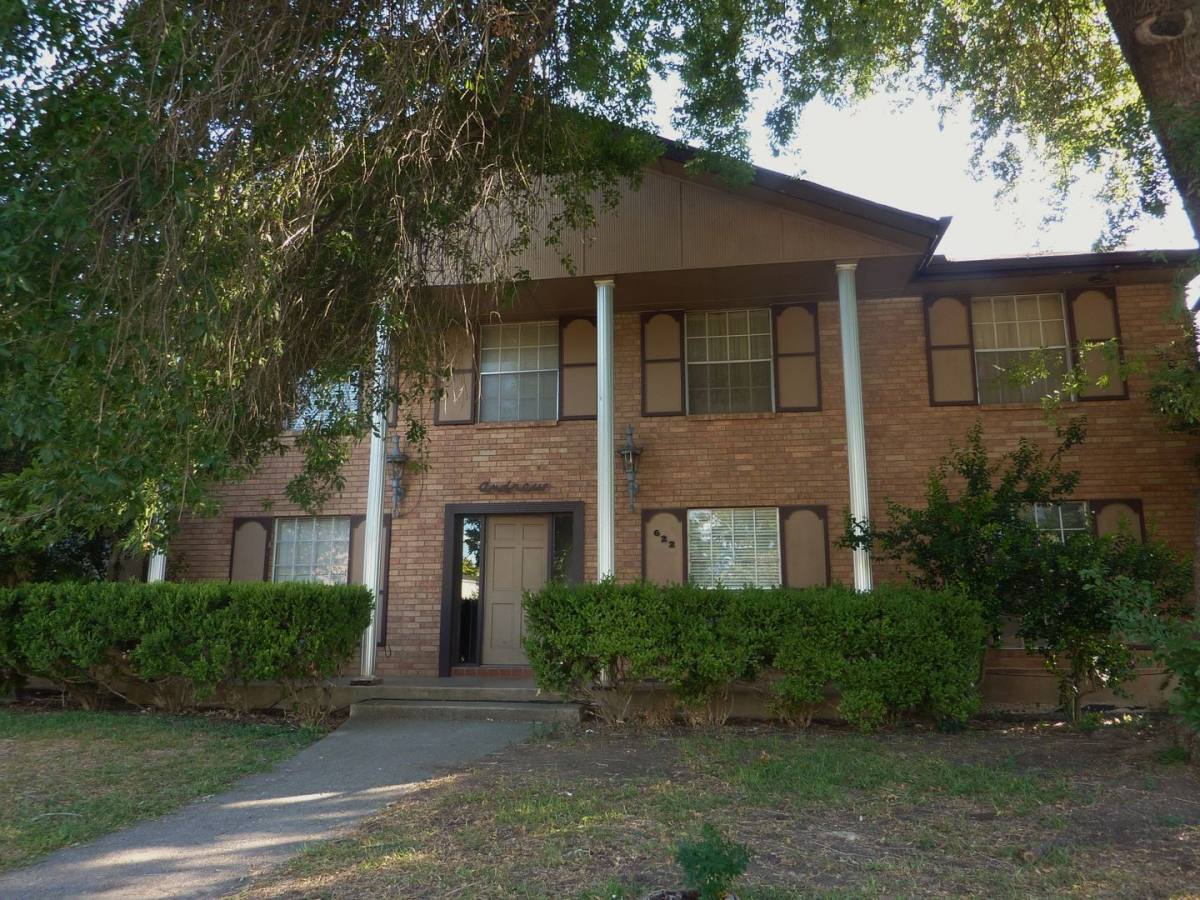 Apartment for rent at 622 Chauncey, San Antonio, TX 78216