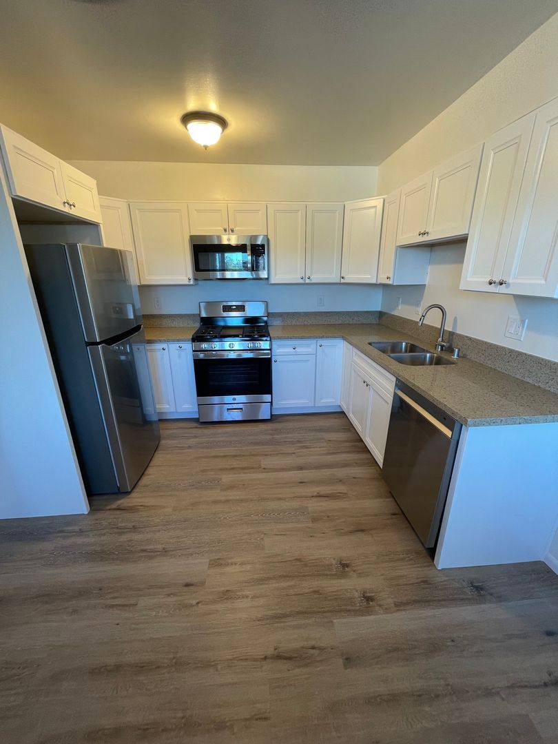 Apartment for rent at 7629-7633 Normal Ave, La Mesa, CA 91941