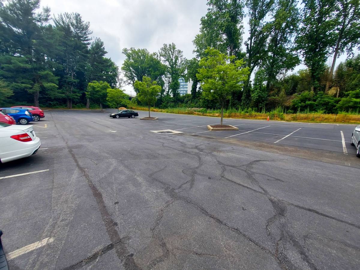 Apartment for rent at 1900 Lyttonsville Rd, Silver Spring, MD 20910
