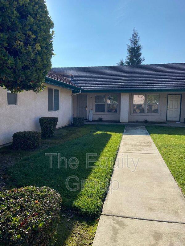 Apartment for rent at 2519 W Oriole Ave, Visalia, CA 93291