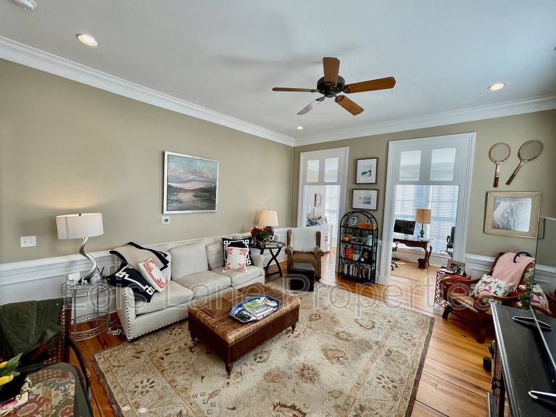Apartment for rent at 192 Wentworth St #B, Charleston, SC 29401