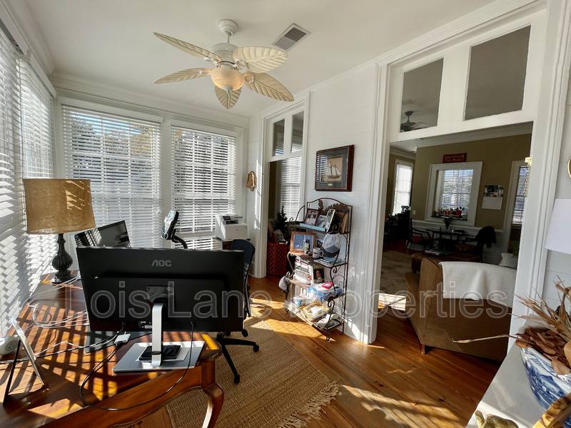 Apartment for rent at 192 Wentworth St #B, Charleston, SC 29401