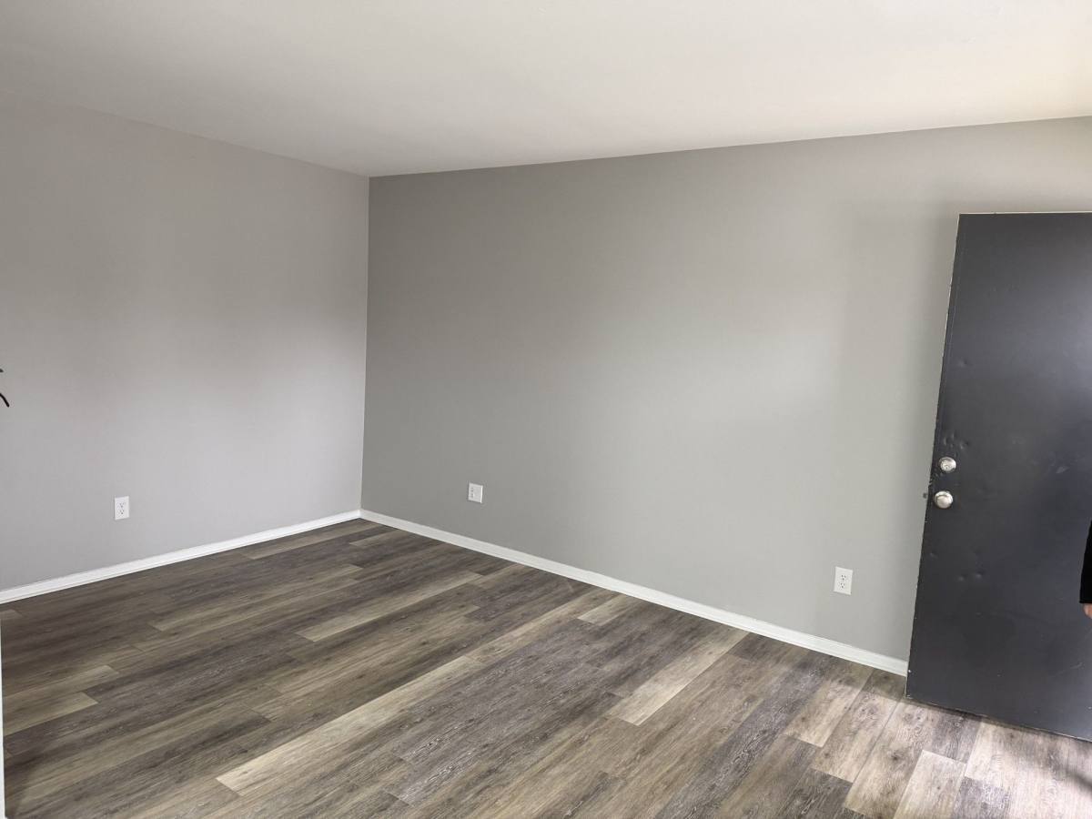 Apartment for rent at 400 S Parkway Dr, Bloomington, IN 47403