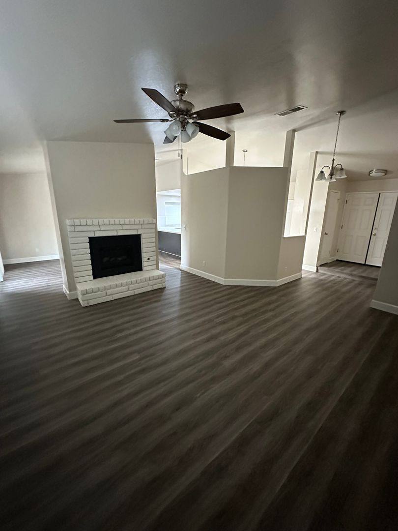 House for rent at 1416 Prairie Dog Dr, Modesto, CA 95355