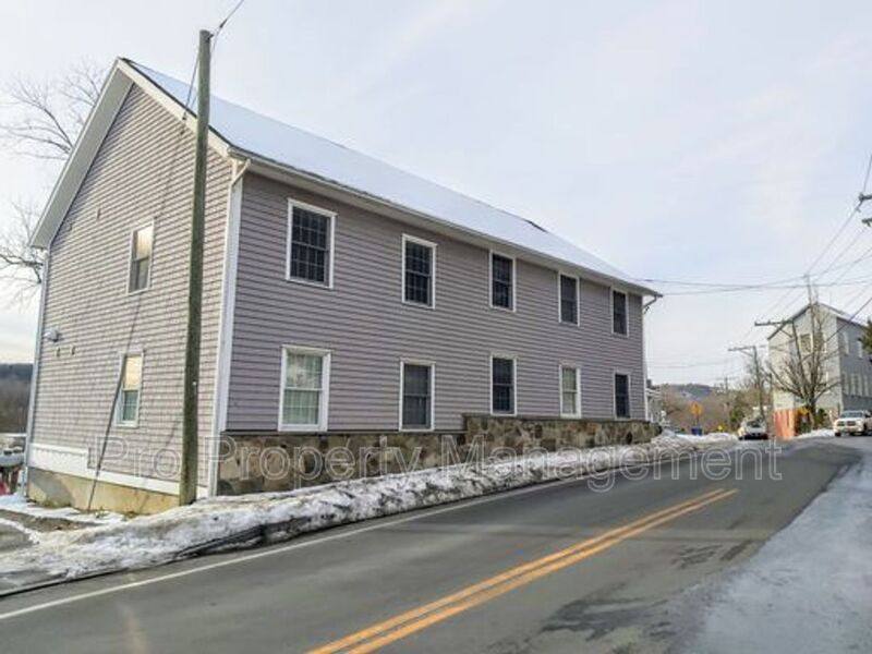 House for rent at 129 Railroad St, New Milford, CT 06776