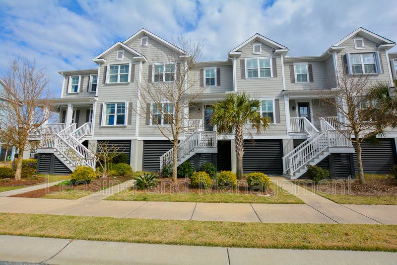 Townhouse for rent at 1596 Prince Edward St, Mount Pleasant, SC 29466