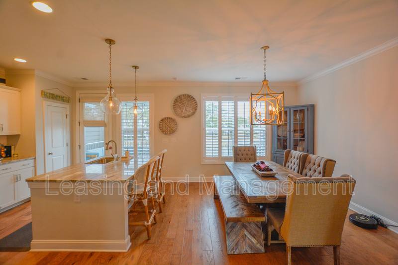 Townhouse for rent at 1596 Prince Edward St, Mount Pleasant, SC 29466