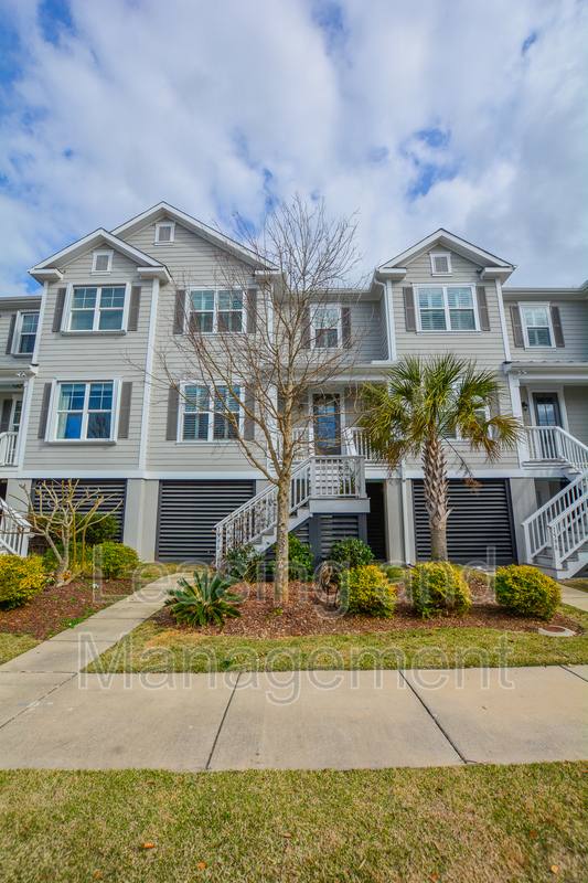 Townhouse for rent at 1596 Prince Edward St, Mount Pleasant, SC 29466