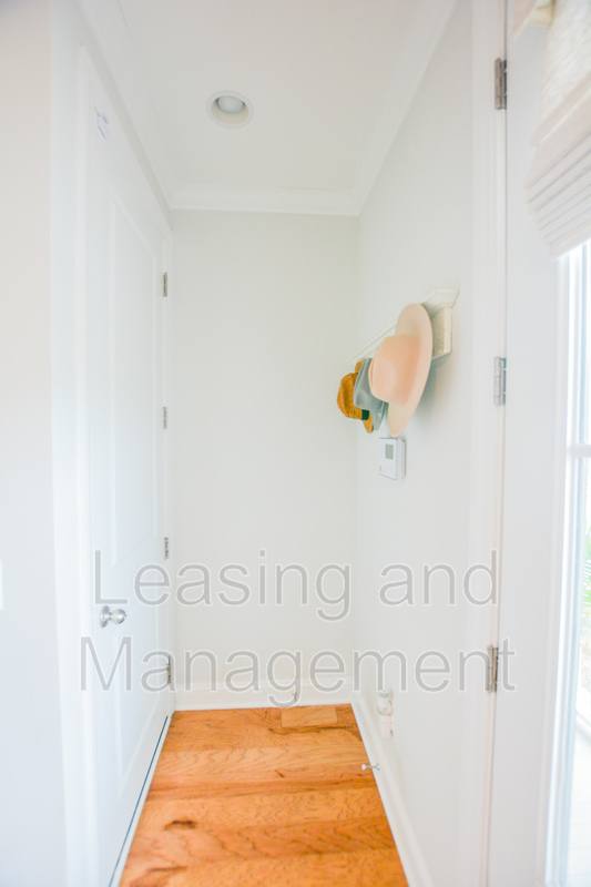 Townhouse for rent at 1596 Prince Edward St, Mount Pleasant, SC 29466