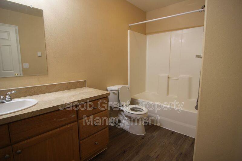 Apartment for rent at 960 Eve Dr #2, Idaho Falls, ID 83401