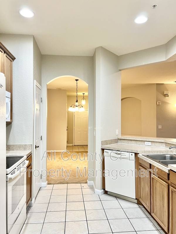 Condo for rent at 3000 Laurel Park Lane #101, Kissimmee, FL 34747