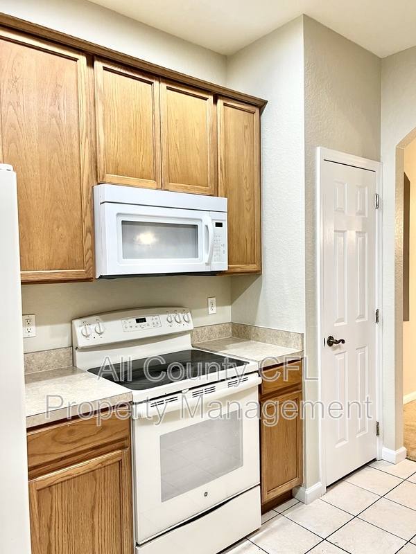Condo for rent at 3000 Laurel Park Lane #101, Kissimmee, FL 34747