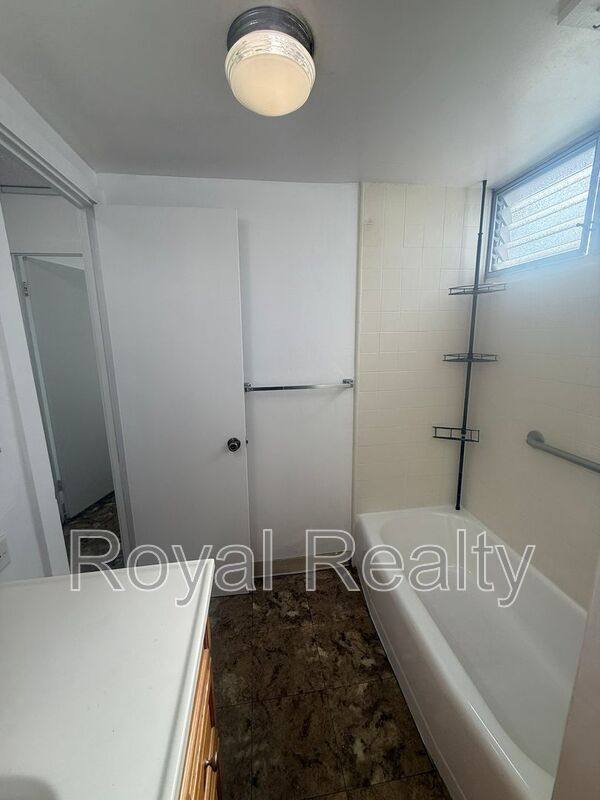 Apartment for rent at 225 Liliuokalani Ave #2A, Honolulu, HI 96815