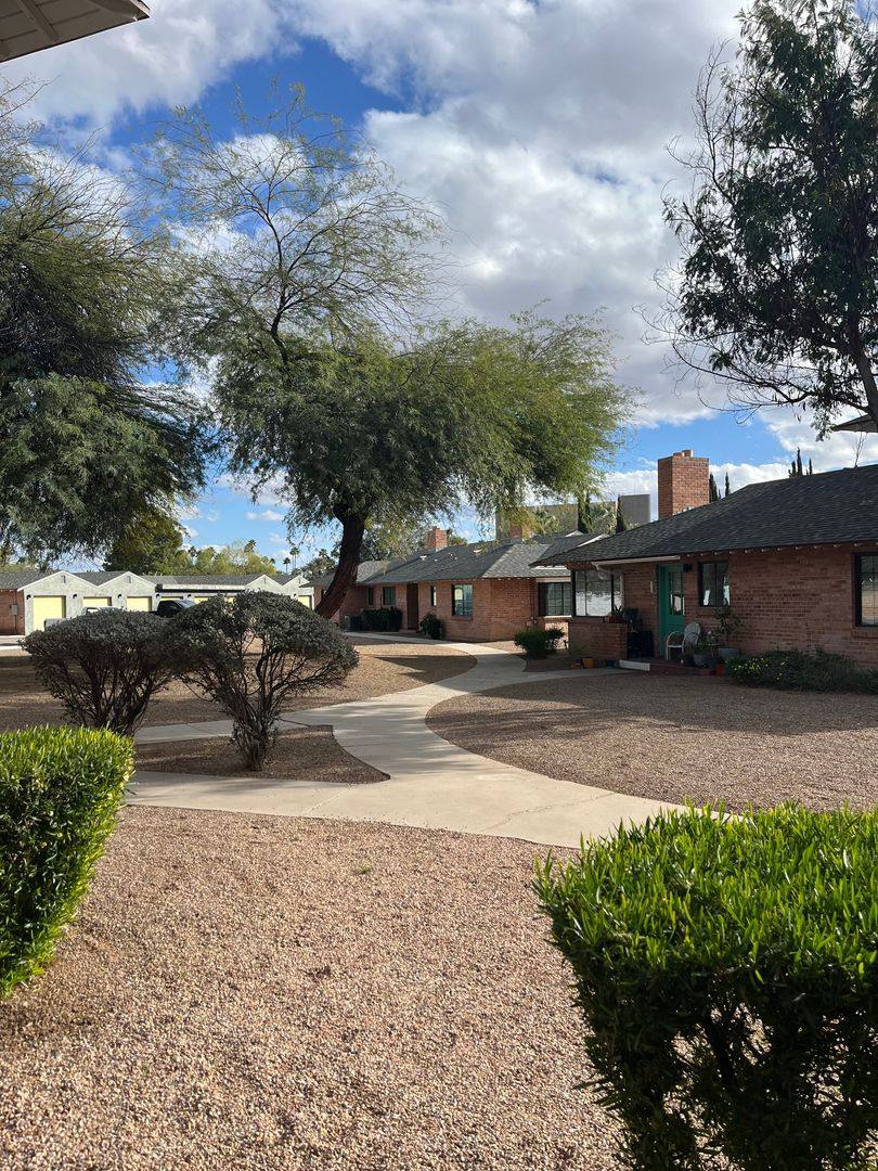 Apartment for rent at 331 S Alvernon Way, Tucson, AZ 85711