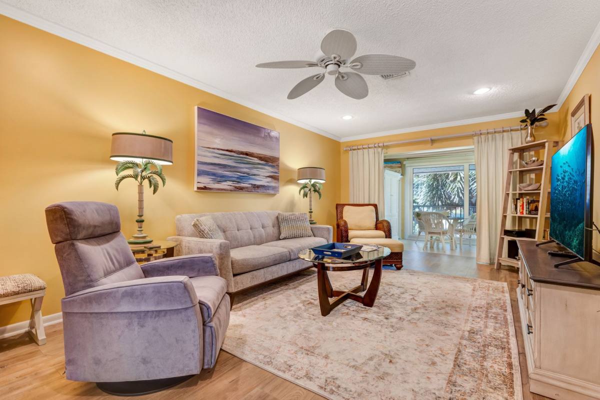 Condo for rent at 4126 Belair Lane, Naples, FL 34103