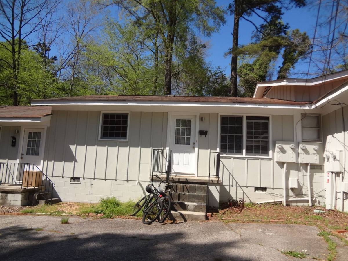 Apartment for rent at 432 S Greensboro St, Carrboro, NC 27510