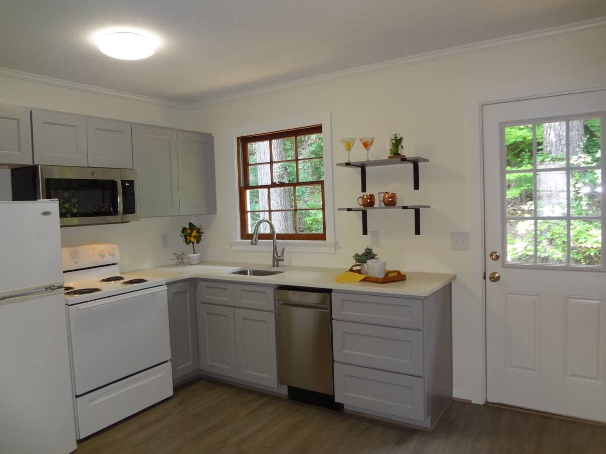 Apartment for rent at 432 S Greensboro St, Carrboro, NC 27510