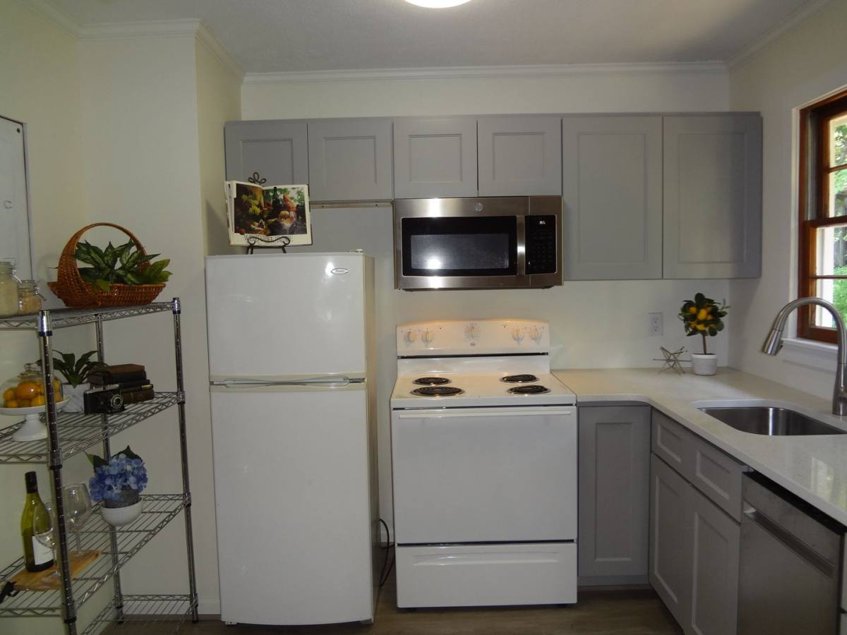 Apartment for rent at 432 S Greensboro St, Carrboro, NC 27510