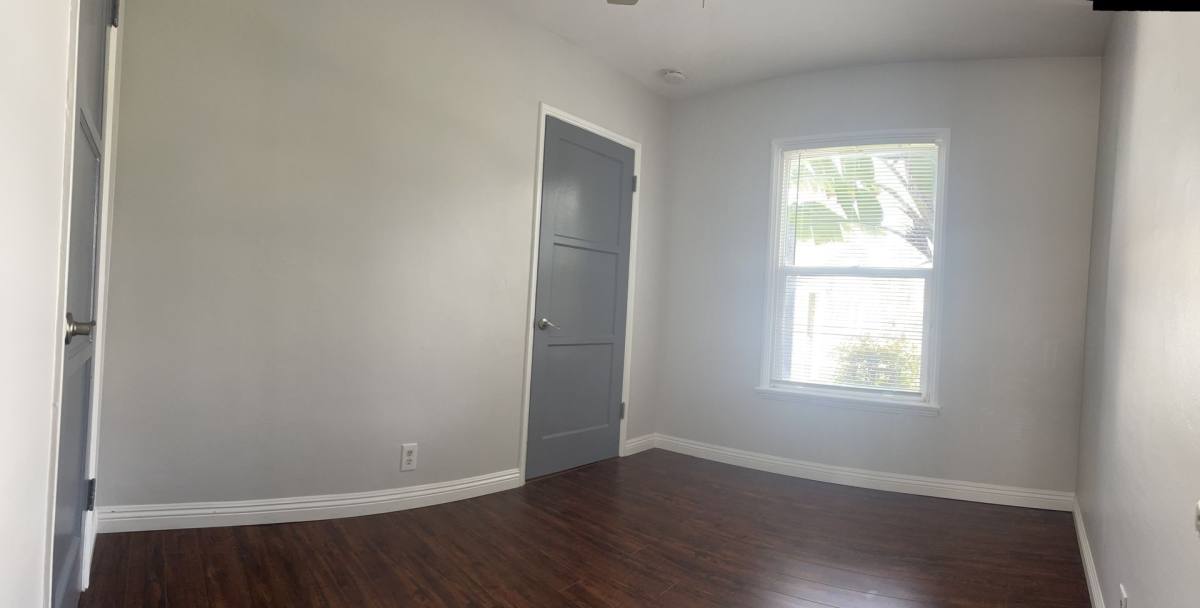 Apartment for rent at 5343 E The Toledo, Long Beach, CA 90803