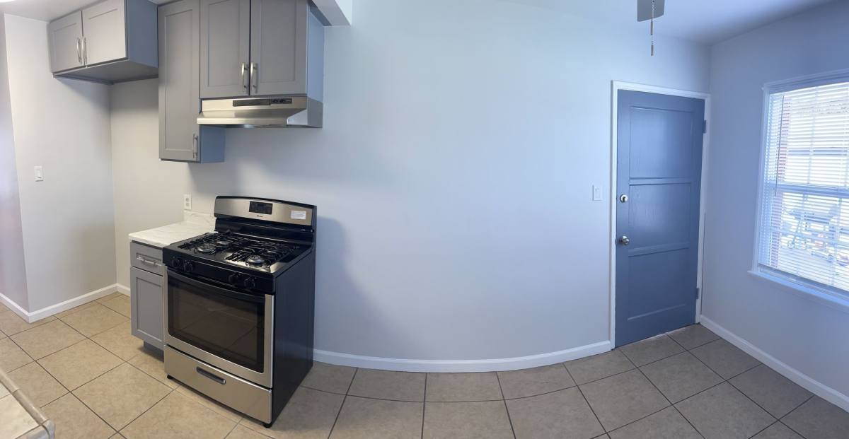 Apartment for rent at 5343 E The Toledo, Long Beach, CA 90803