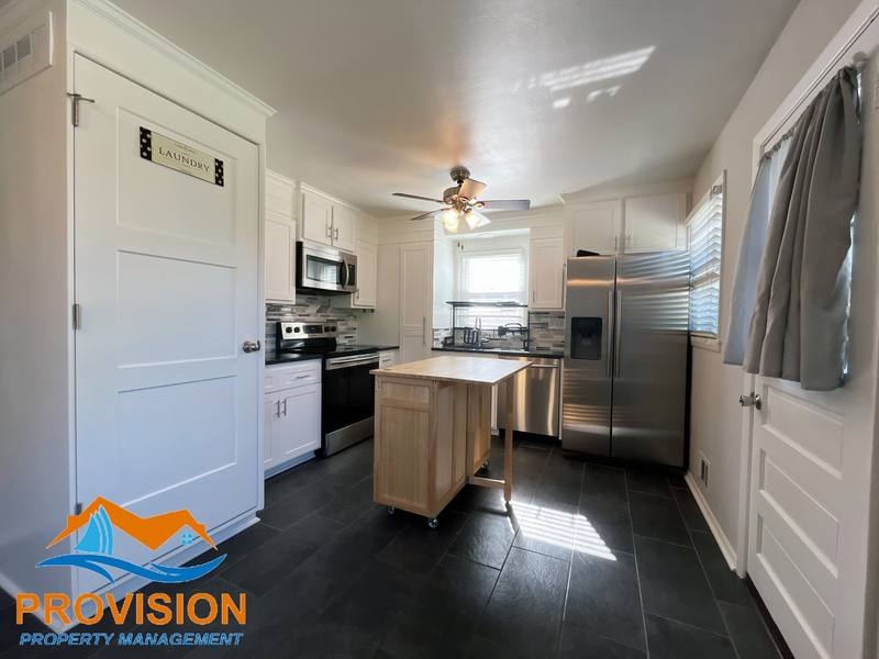 House for rent at 8436 Bay Dr, Pasadena, MD 21122