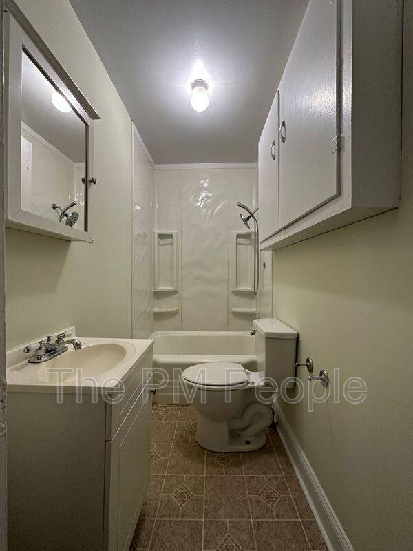 House for rent at 113 S 7th St, Easley, SC 29640