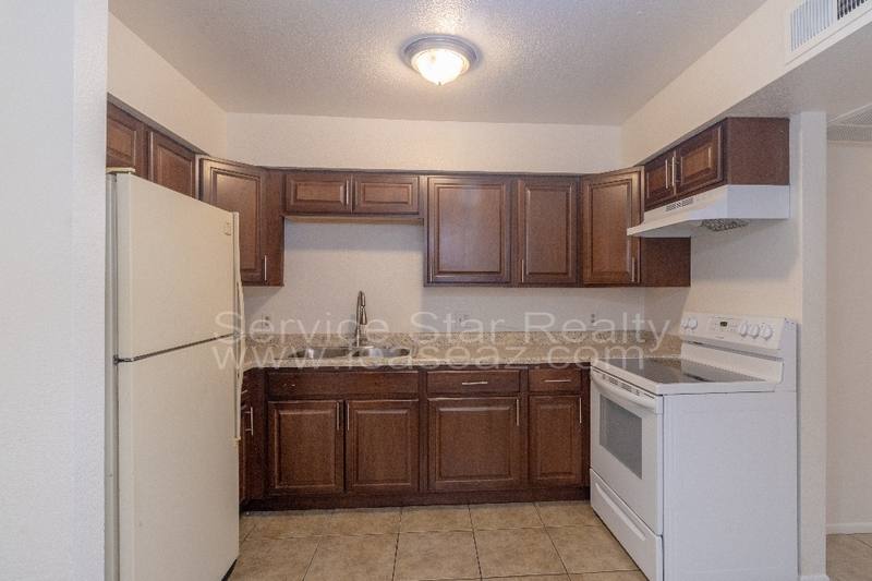 Apartment for rent at 2807 E Le Marche Ave #103, Phoenix, AZ 85032