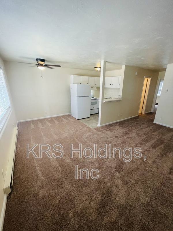 Apartment for rent at 946 W Oceanview #1, Norfolk, VA 23503