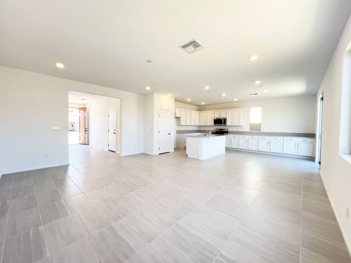 House for rent at 5892 Marigold Sunset Court, Las Vegas, NV 89113
