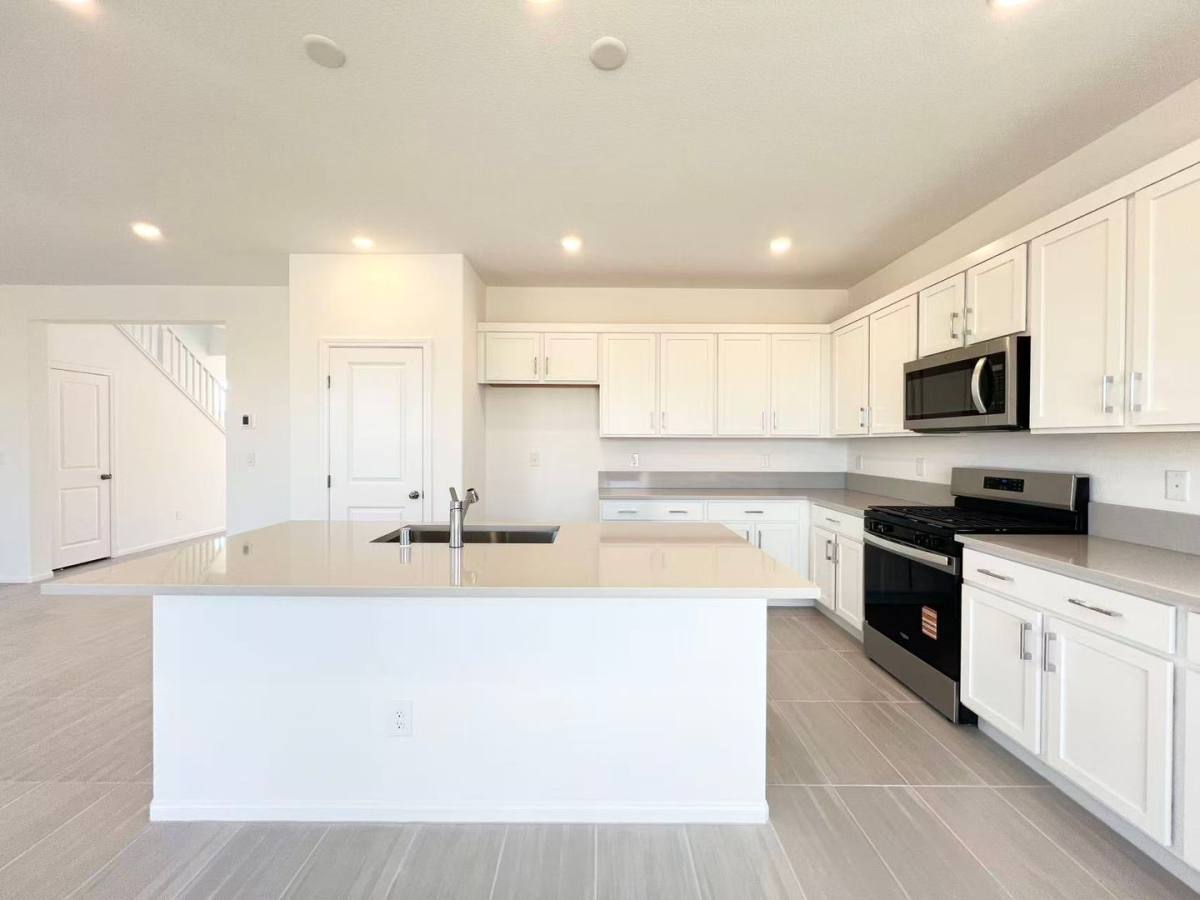 House for rent at 5892 Marigold Sunset Court, Las Vegas, NV 89113