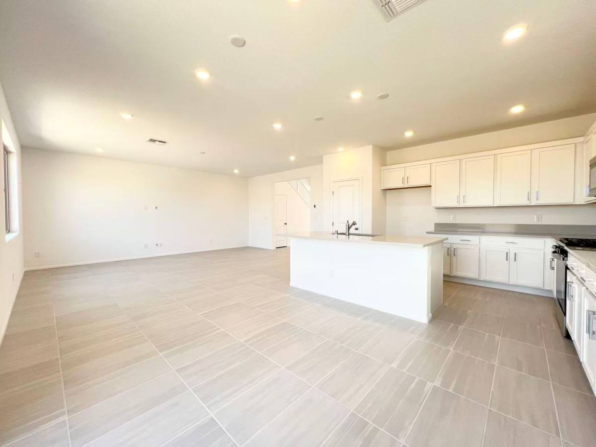 House for rent at 5892 Marigold Sunset Court, Las Vegas, NV 89113